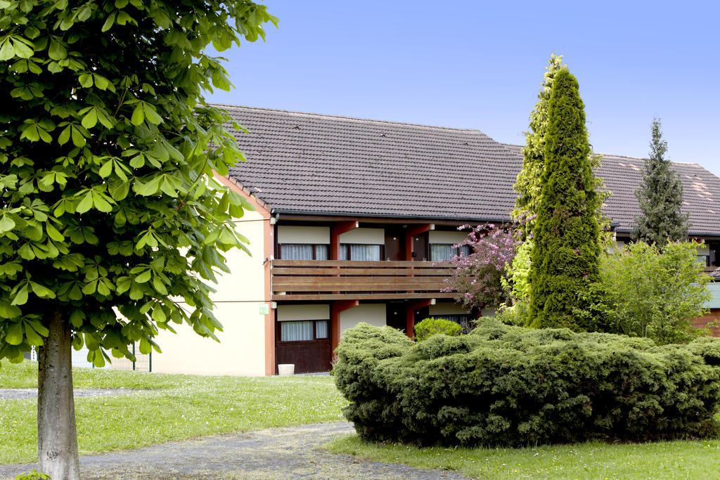 Campanile Maubeuge Hotel Exterior photo