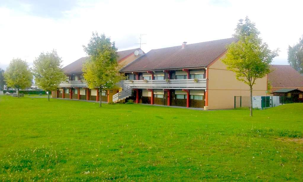 Campanile Maubeuge Hotel Exterior photo